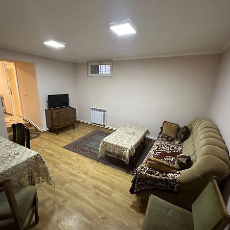 Appartement Ghazaryan à Erévan Extérieur photo