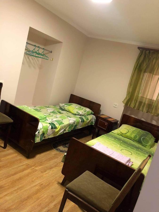 Appartement Ghazaryan à Erévan Extérieur photo